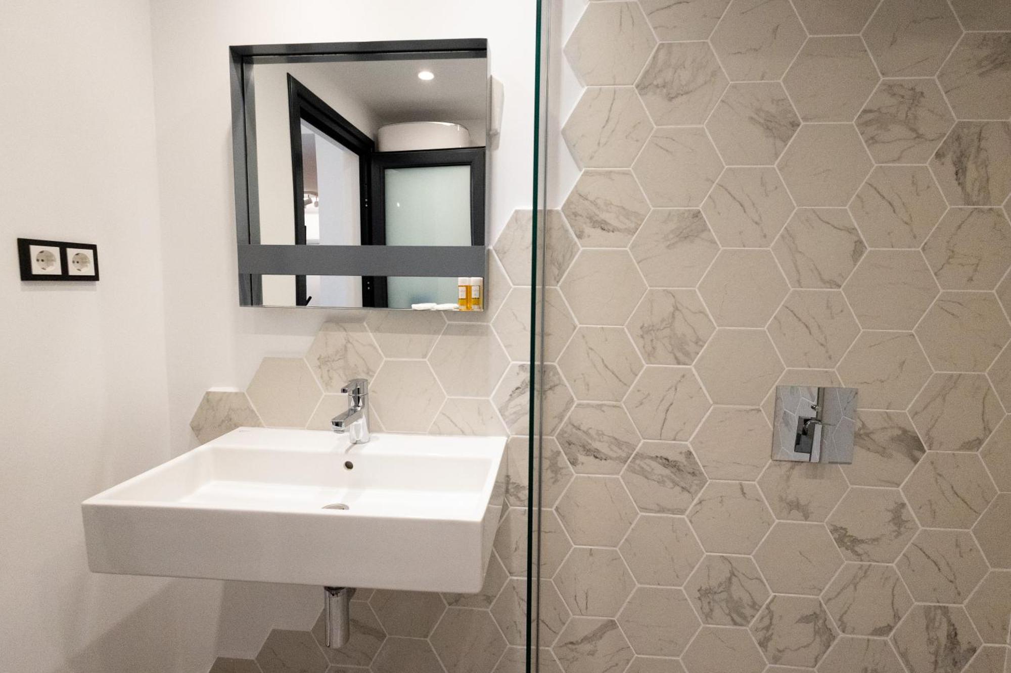 Luxury 12-4 * Płowdiw